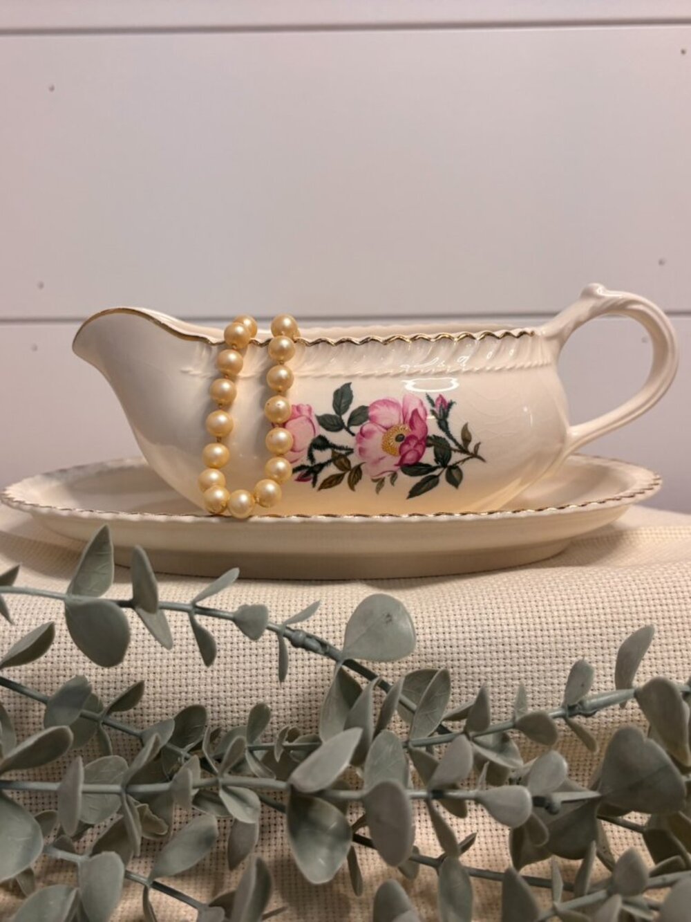 VTG Harker Pottery Co 22KT Gold Wild Rose /Briar Rose Gravy Boat and Underplate